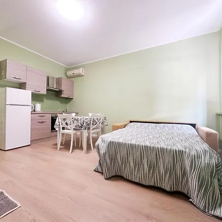 Da Valentino Apartment Desenzano del Garda