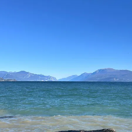 Da Valentino Apartment Desenzano del Garda